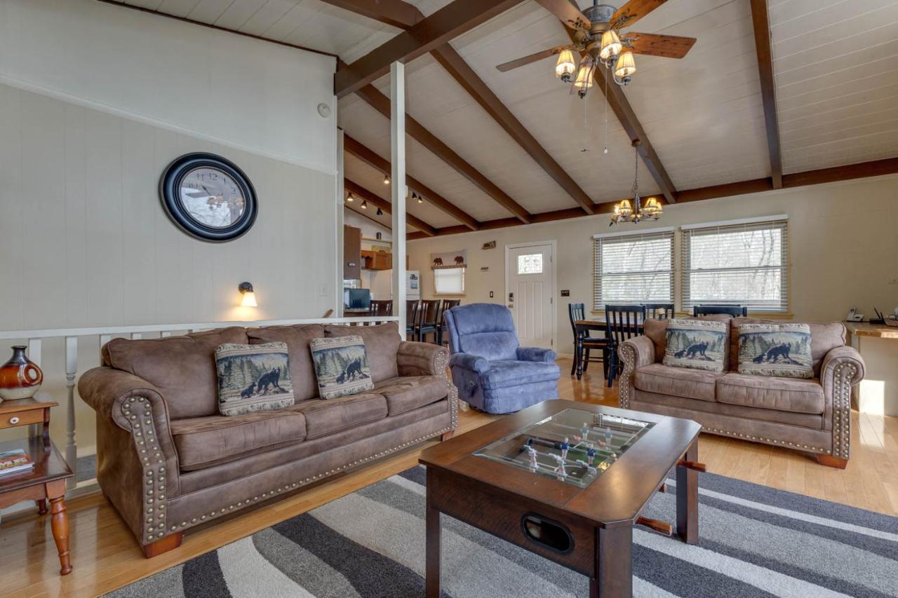 Bear View Chalet, 3 Bedroom, Pool, Pets, Arcades, Wifi, Hot Tub, Sleeps 12 جاتلينبرج المظهر الخارجي الصورة